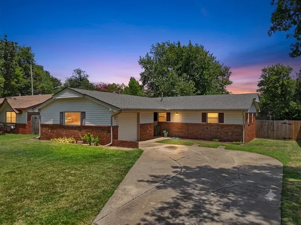 4312 N Sterling Ave, Warr Acres, OK 73122
