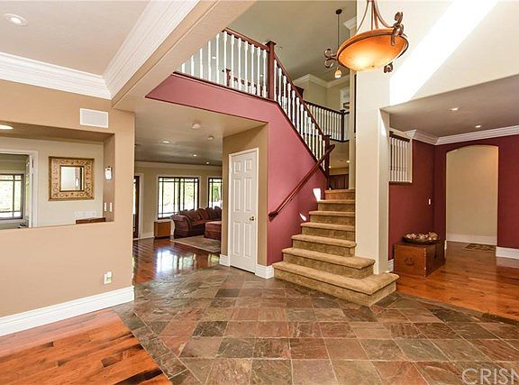 3rd image of 24555 Stonegate Dr