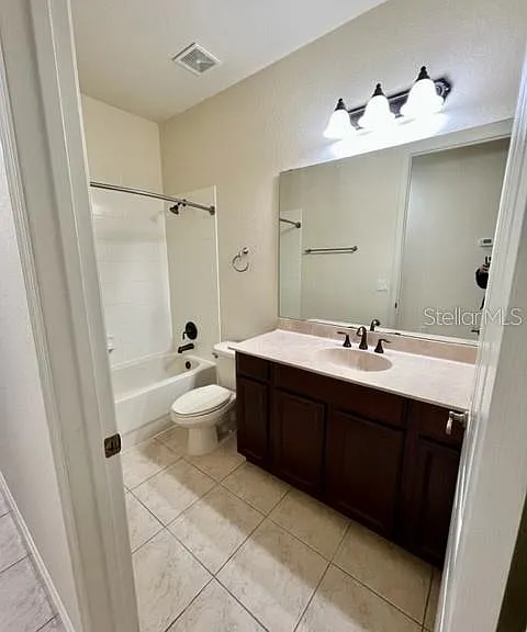 2121 Falmouth Ct — Photo 10