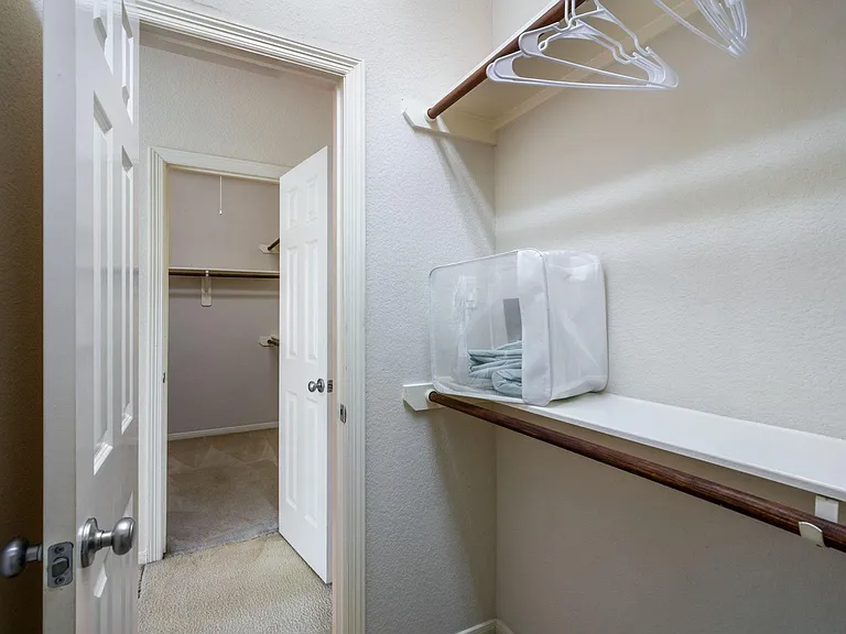 3210 Clearview Cir — Photo 28