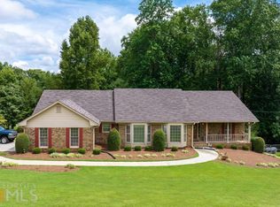 121 Amsterdam Dr SW, Lilburn, GA 30047