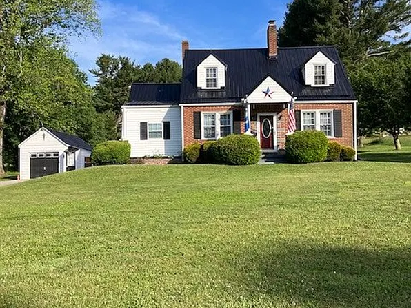 10664 Bent Mountain Rd, Bent Mountain, VA 24059
