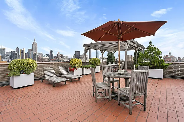 Sold by Compass | media 6