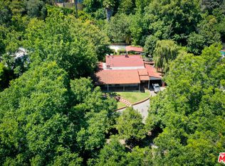 12301 Viewcrest Rd, Studio City, CA 91604