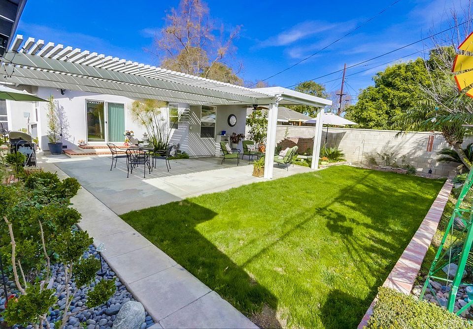 2nd image of 11102 Jerry Ln