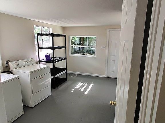 5th image of 5356 Coral Way