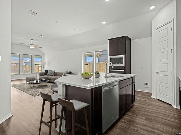 5th image of 10281 Bartenheim Dr