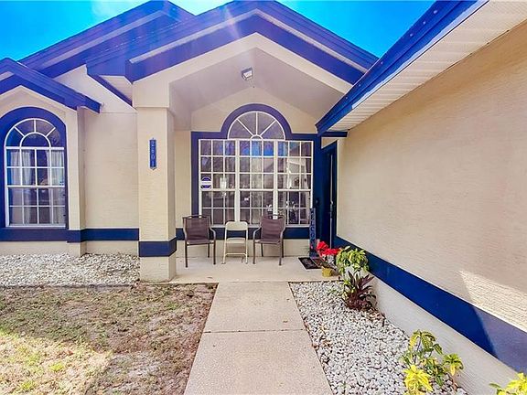 4th image of 2601 Gables Dr