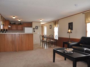 1312 Cambridge Ln, Caro, MI 48723