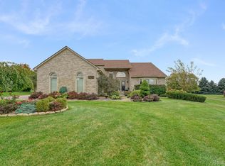71173 Burlison Ln, Bruce Township, MI 48065