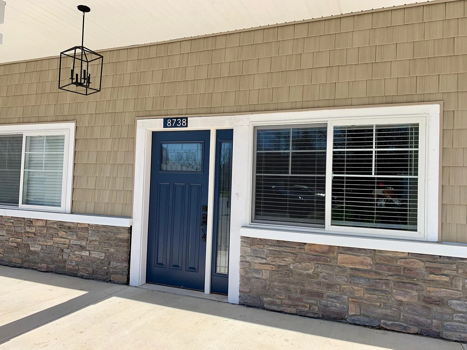 2 bed, 1150 sqft, $1,375 — Photo 2
