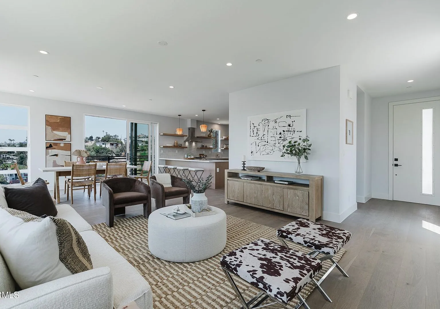 For Lease | Your Hillside Retreat in Northeast LA — Photo 3