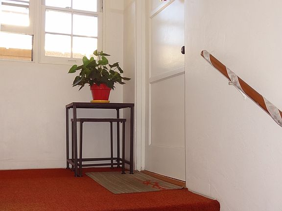 Apt 4 entrance, 2nd floor.