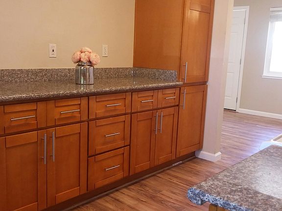 5th image of 4101 Moriah Way