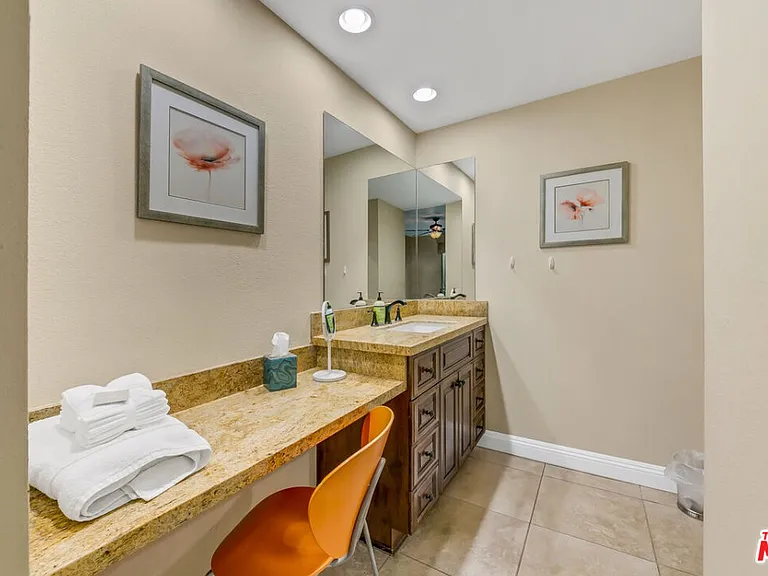 78225 Cabrillo Ln #105 — Photo 15