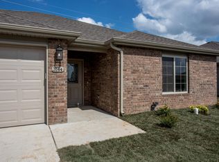 3144 N Oakland Ave, Springfield, MO 65803