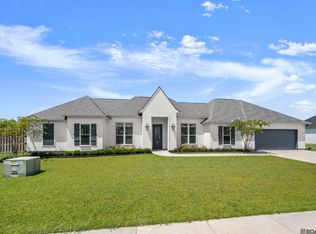 586 Warbler Crossing Ave, Baton Rouge, LA 70810