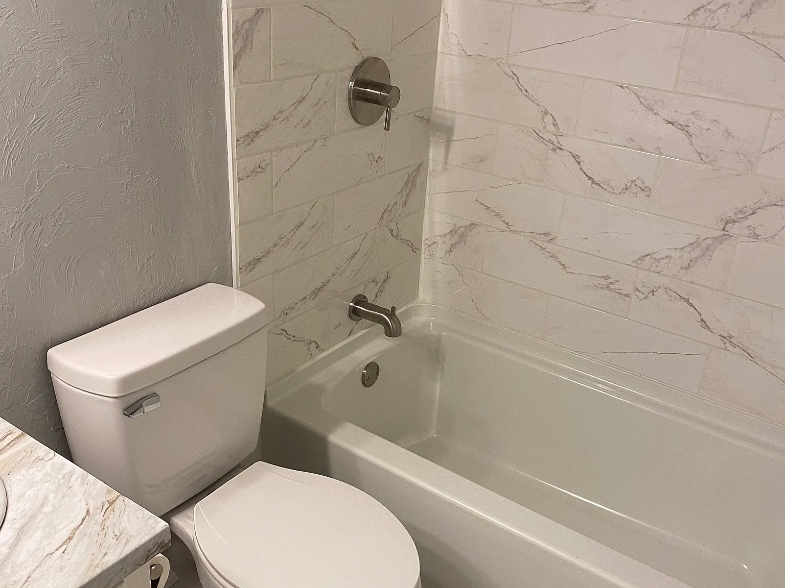 2 bed, 2.5 bath, 1197 sqft, $1,200 — Photo 4