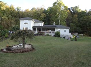 197 Happy Valley Rd, Parkersburg, WV 26104