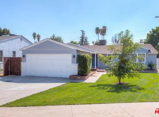 17218 Wyandotte St, Van Nuys, CA 91406