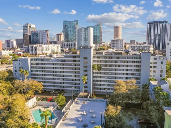 201 W Laurel St APT 704, Tampa, FL 33602