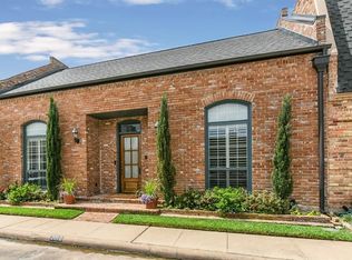 2010 Stonewalk Dr, Houston, TX 77056