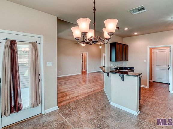 5th image of 13875 Arbor Walk Dr