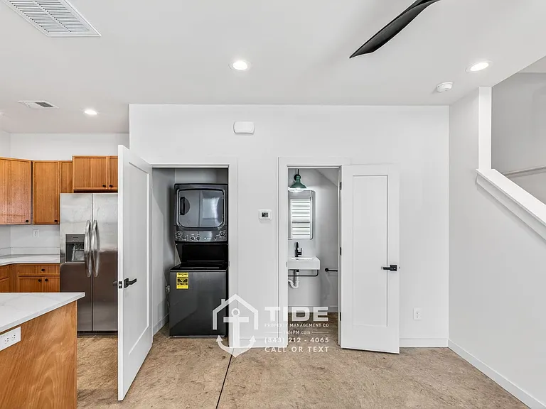 5810 Knight St — Photo 13