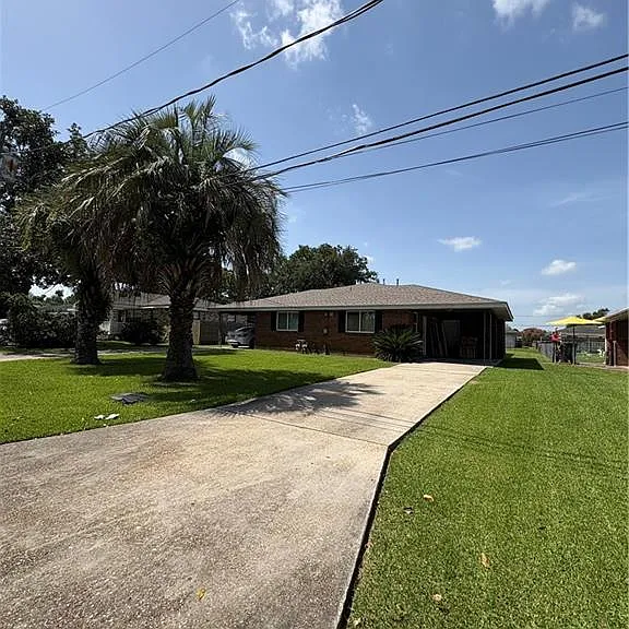 110 Tau St #B — Photo 11