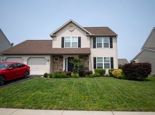 1020 Rosebud St, Reading, PA 19605