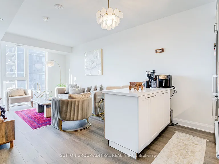 20 Gatineau Dr #1010 — Photo 7