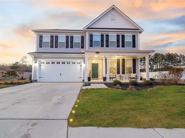 200 Farmstead Loop, Moyock, NC 27958