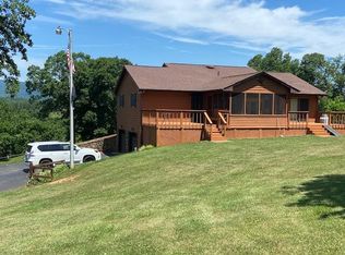 13700 Stewartsville Rd, Goodview, VA 24095