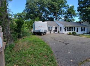 9 David Rd, Stanhope, NJ 07874