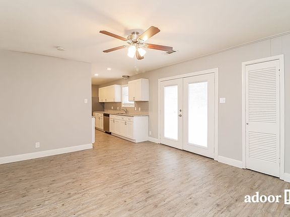 4th image of 6705 Yosemite Dr