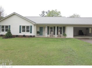 303 Bedford Dr, Hull, GA 30646