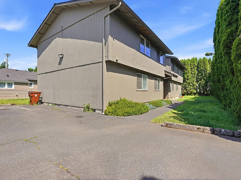 1715 SE 9th Ave #1715 — Photo 21