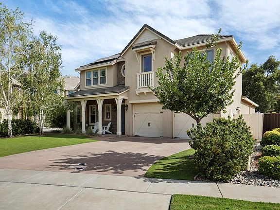 4th image of 3081 Lombard St