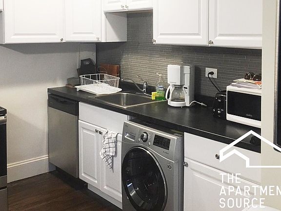 4th image of 3345 N Marshfield Ave APT 202
