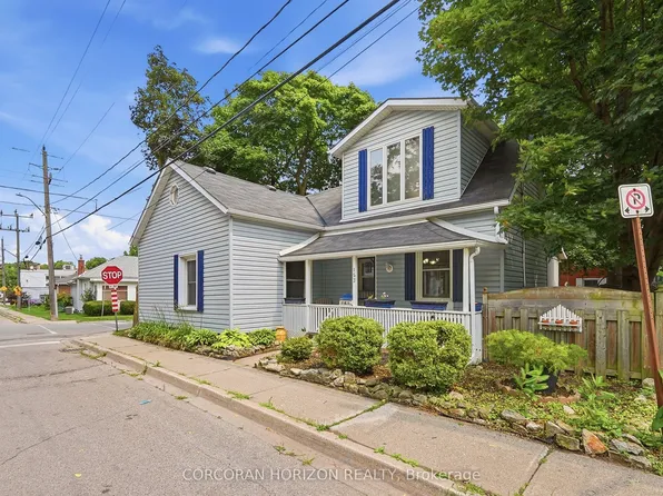 153 Montrose St N, Cambridge, ON N3H 2H5