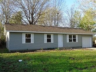 1st image of 1103 Bradley Ln
