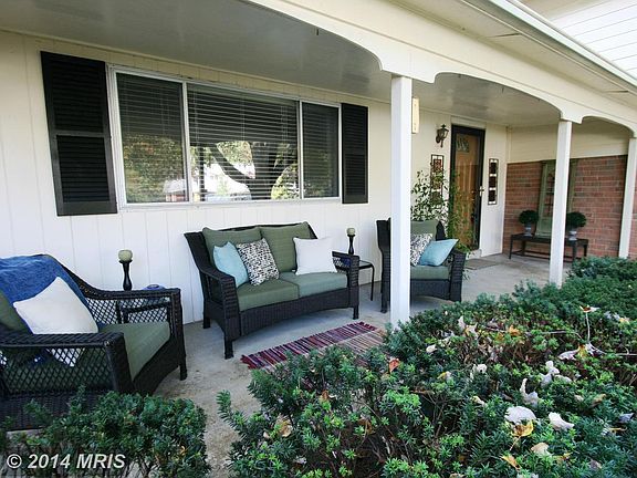 2nd image of 10003 Dalroy Ct