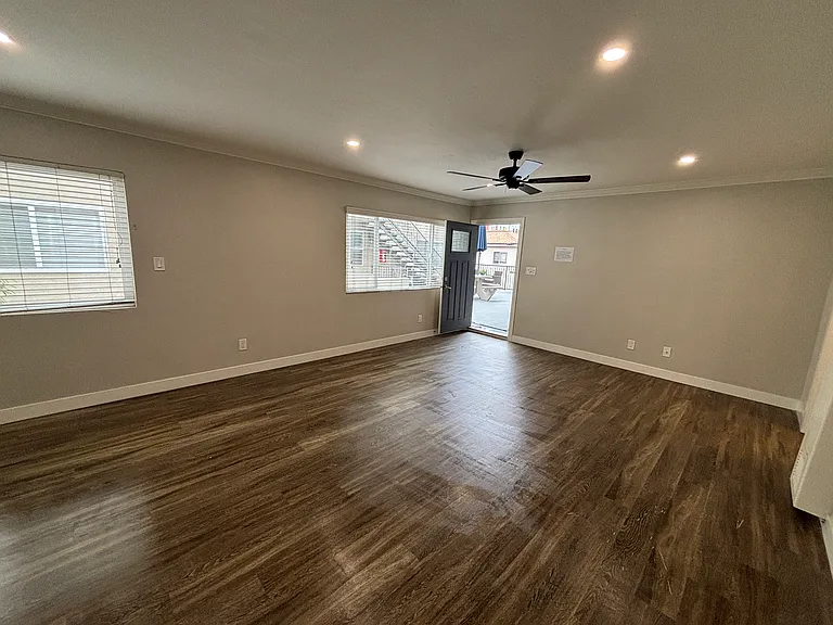 4338 Mississippi St #11 — Photo 3