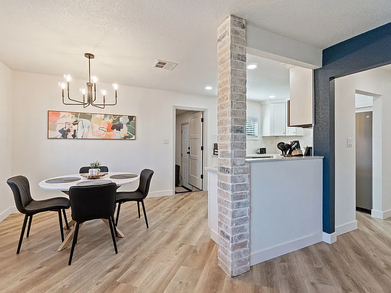 534 Beverly Dr — Photo 11