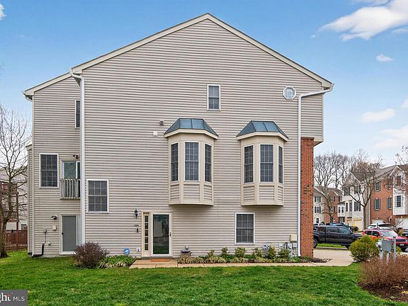 3rd image of 254 Tilden Way