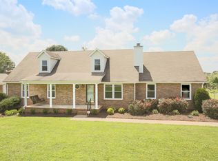 531 Sharondale Dr, Murfreesboro, TN 37129