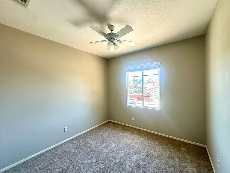 36026 Kiel Ct — Photo 25