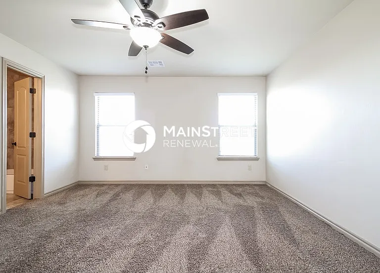 417 Pearl St — Photo 9