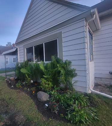 1st image of 2609 Berkley St