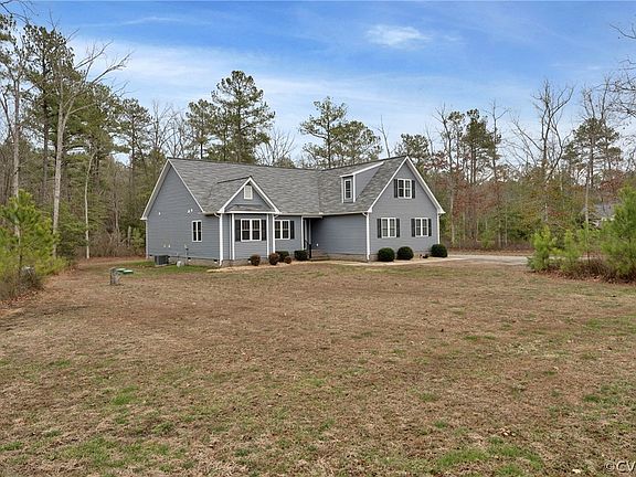 3rd image of 5242 Cynthia Ct